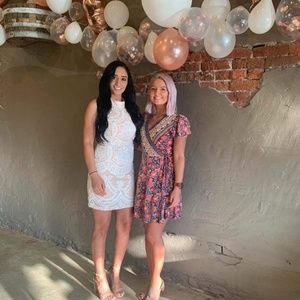 Meet your Posher, Hillary